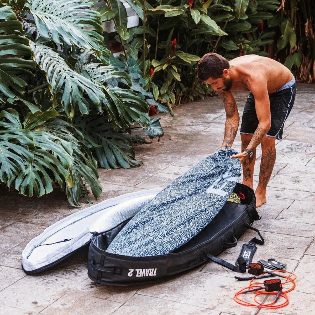 FCS board bag - Travel 2 Hybrid/Funboard bag Black-Grey